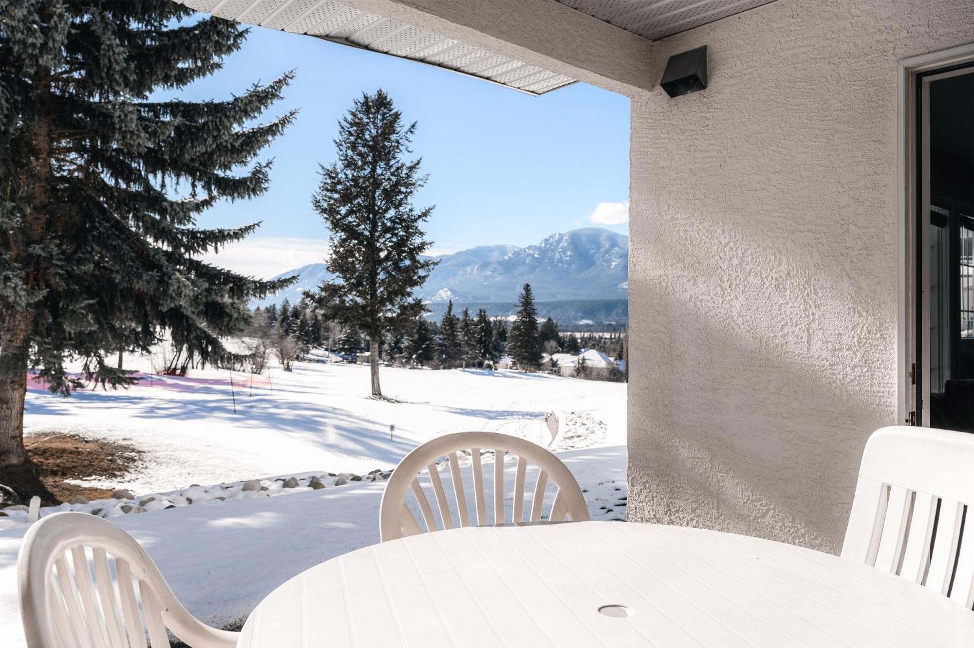Mountain View And At 3*